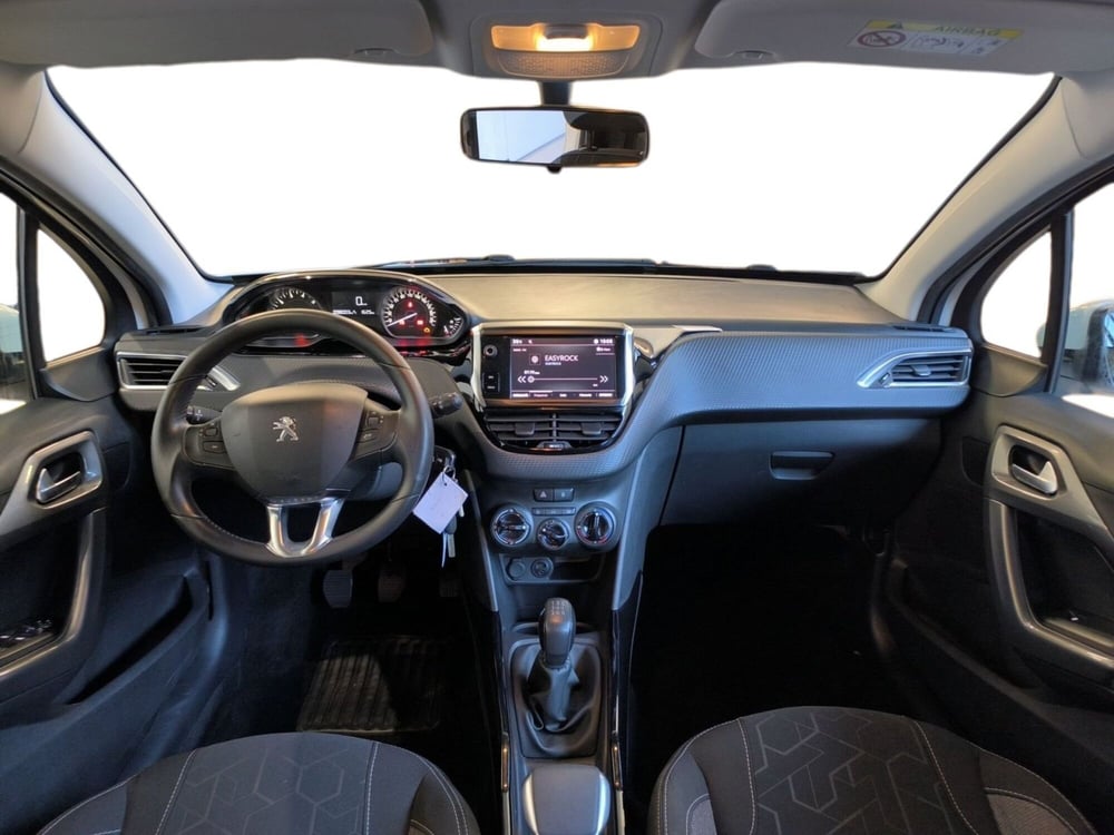 Peugeot 2008 usata a Udine (9)