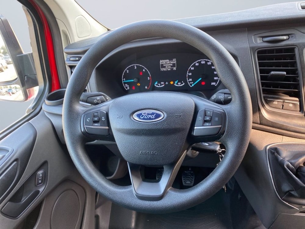 Ford Transit Custom Furgone usata a Milano (11)