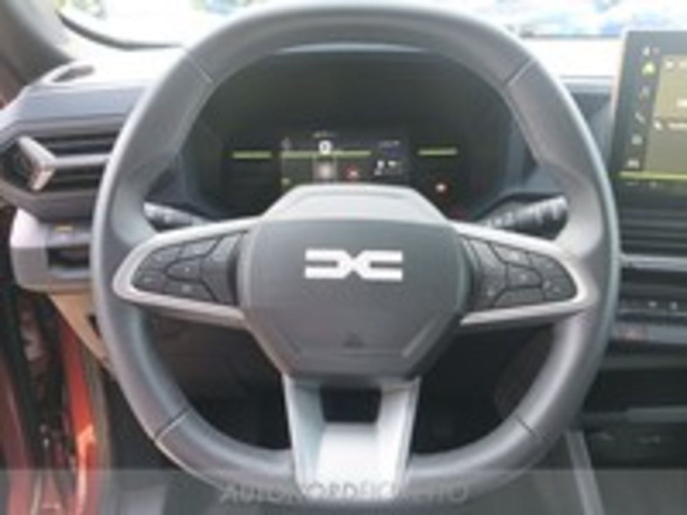 Dacia Duster usata a Udine (14)