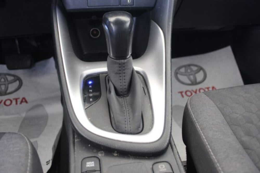 Toyota Yaris Cross usata a Roma (15)