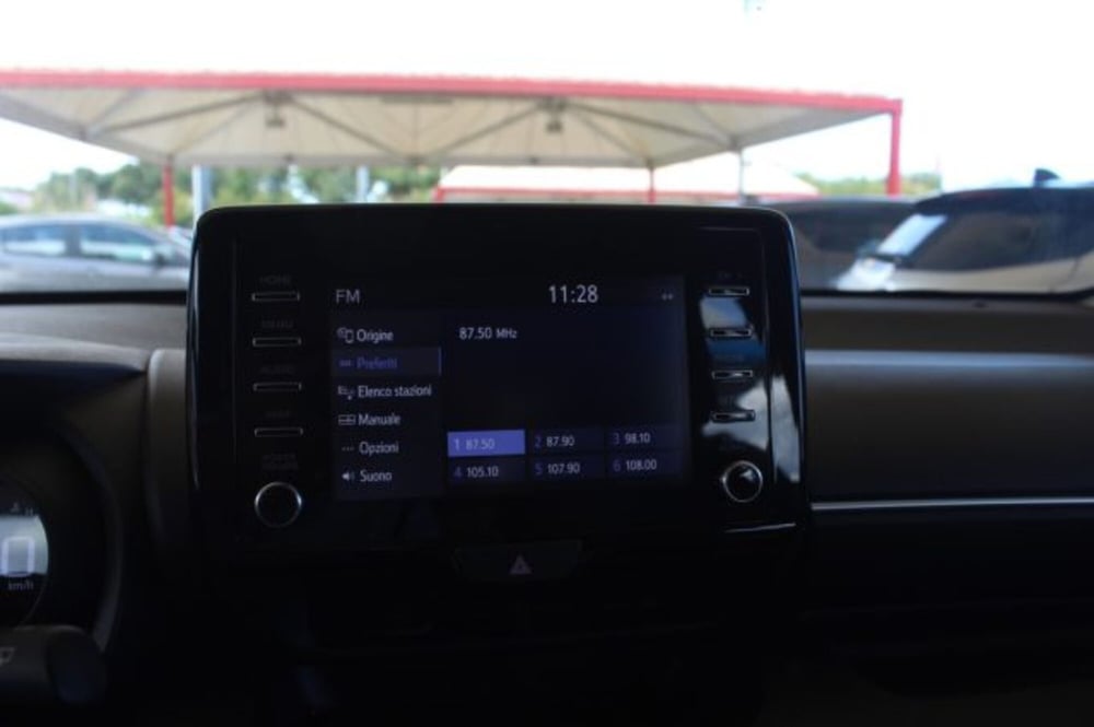 Toyota Yaris Cross usata a Roma (18)