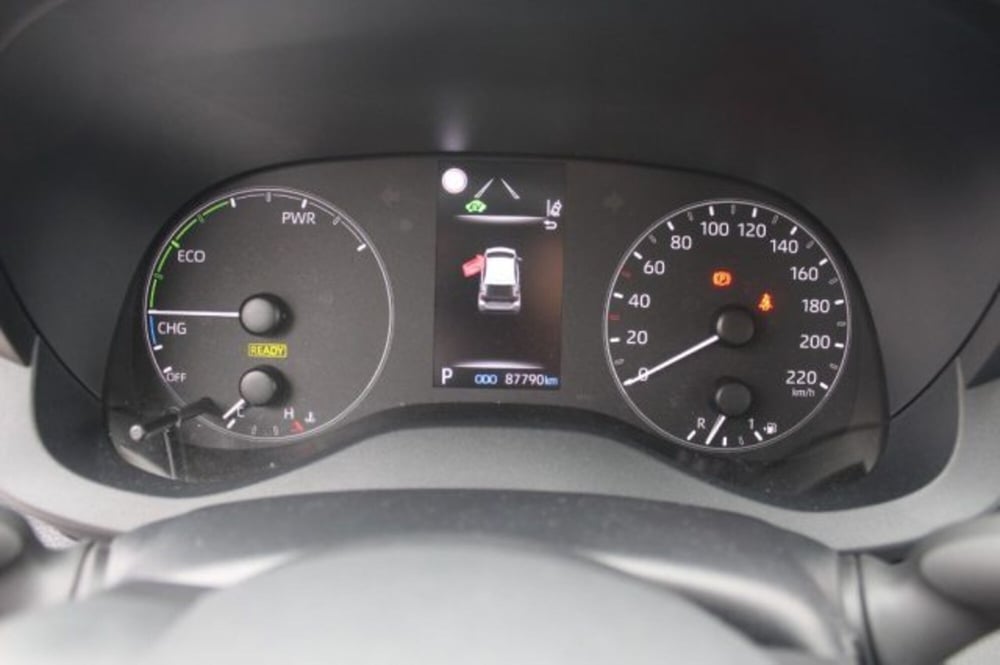 Toyota Yaris Cross usata a Roma (20)