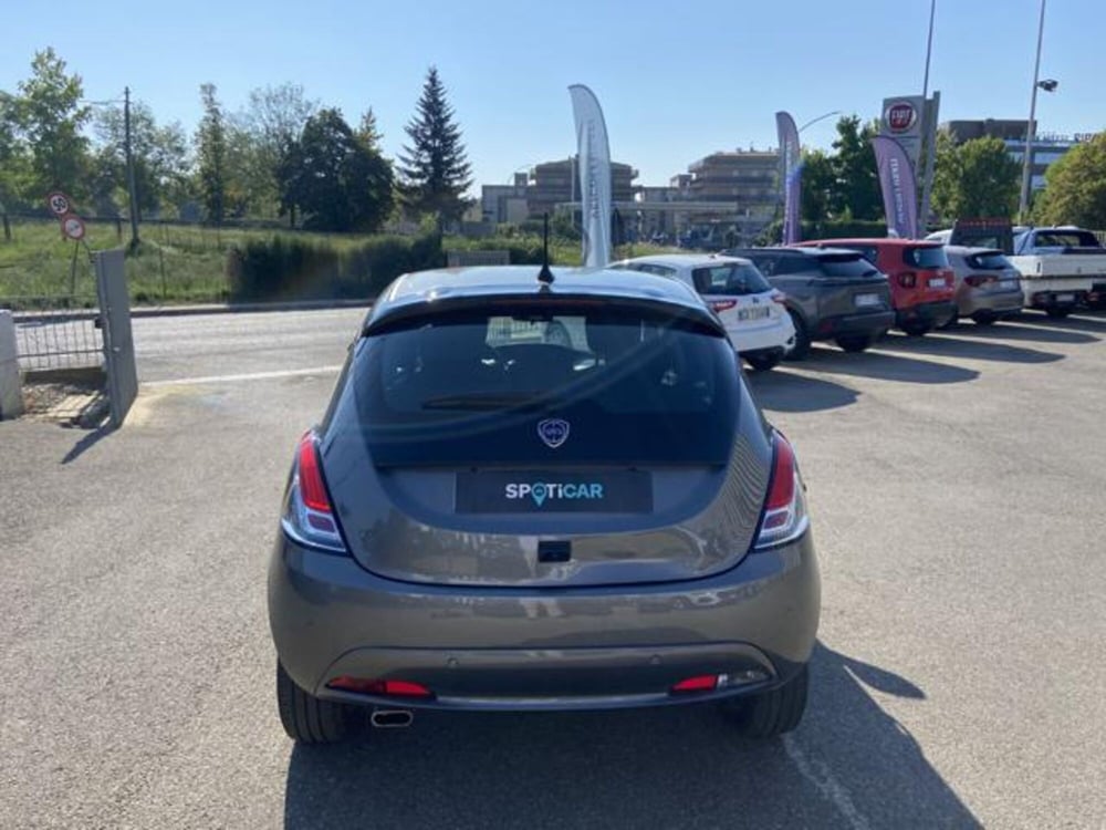 Lancia Ypsilon usata a Firenze (5)