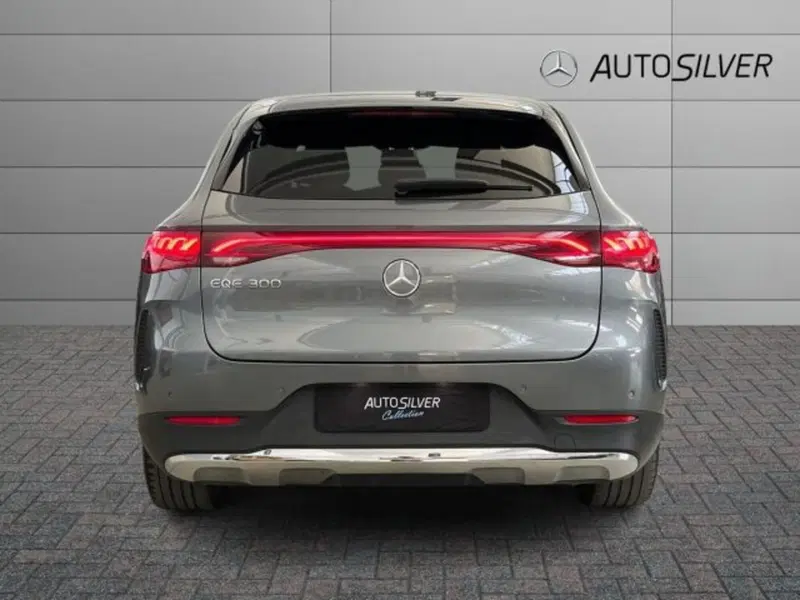Mercedes-Benz EQE SUV usata a Verona (4)