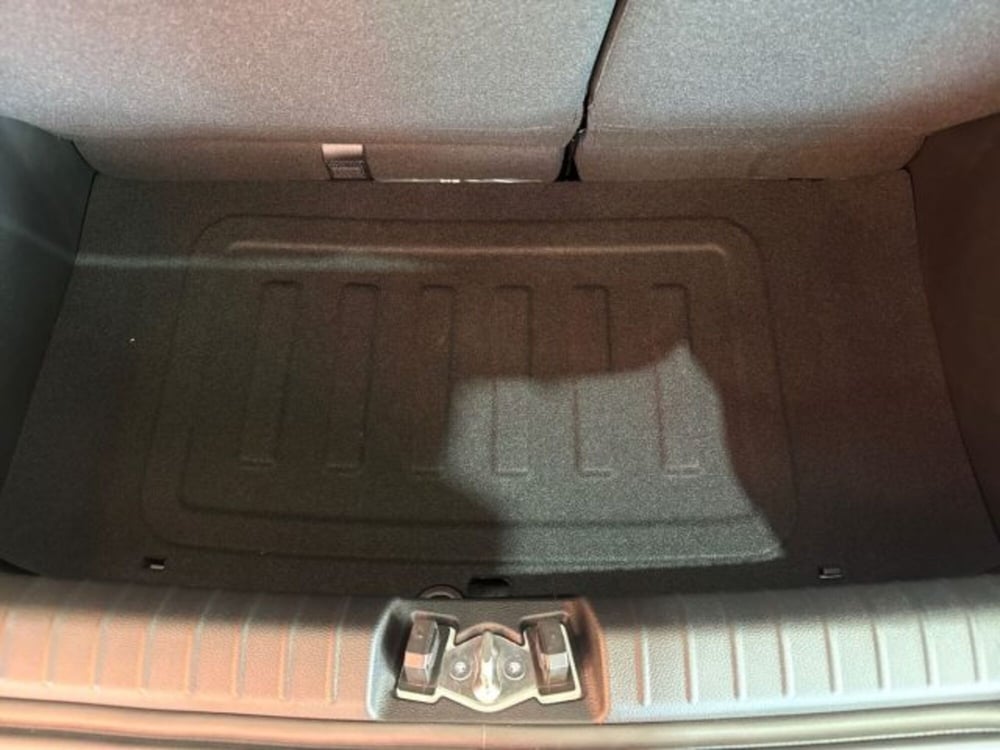 Kia Picanto nuova a Catania (13)