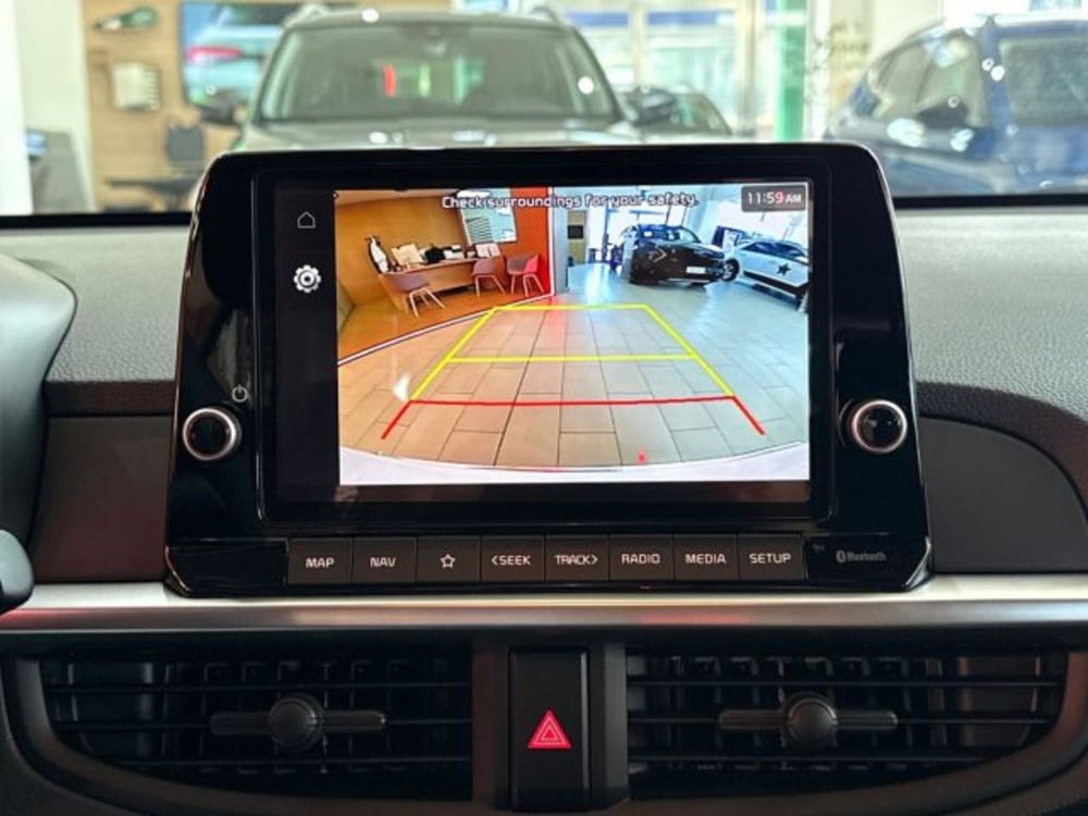 Kia Picanto nuova a Catania (17)