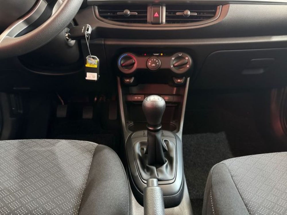 Kia Picanto nuova a Catania (8)