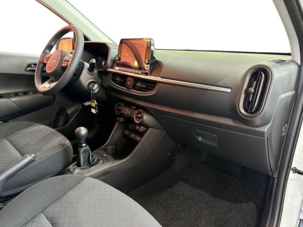 Kia Picanto nuova a Catania (9)