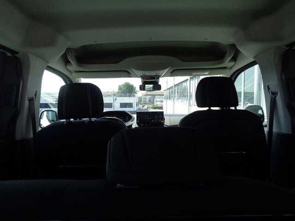 Peugeot Rifter nuova a Treviso (19)