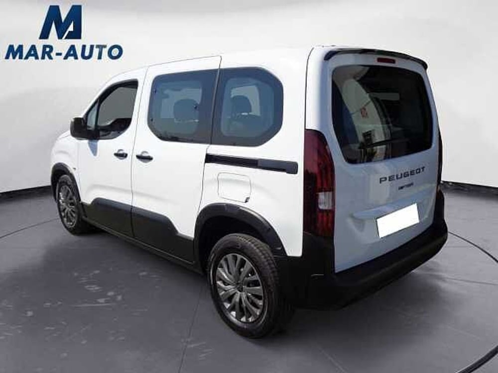 Peugeot Rifter nuova a Treviso (2)