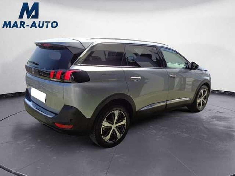 Peugeot 5008 usata a Treviso (3)
