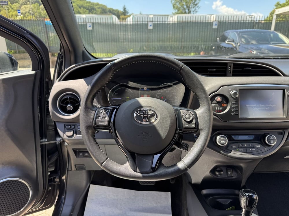 Toyota Yaris usata a Como (9)