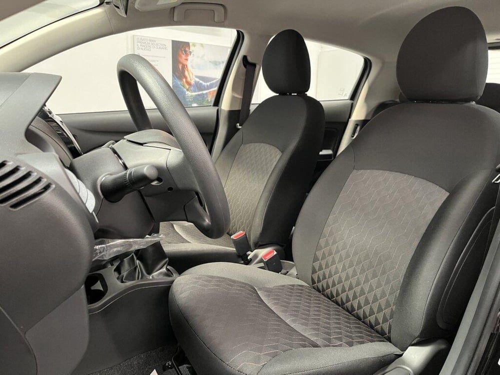 Mitsubishi Space Star nuova a Alessandria (12)