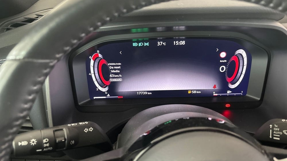 Nissan Qashqai usata a Viterbo (10)