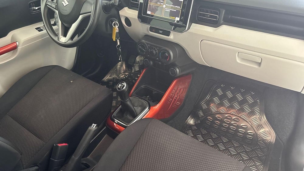 Suzuki Ignis usata a Viterbo (8)