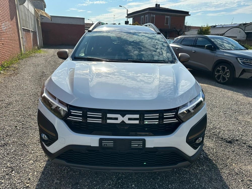 Dacia Jogger nuova a Monza e Brianza (2)
