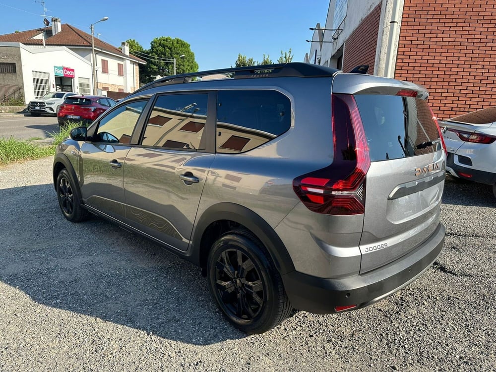 Dacia Jogger nuova a Monza e Brianza (5)