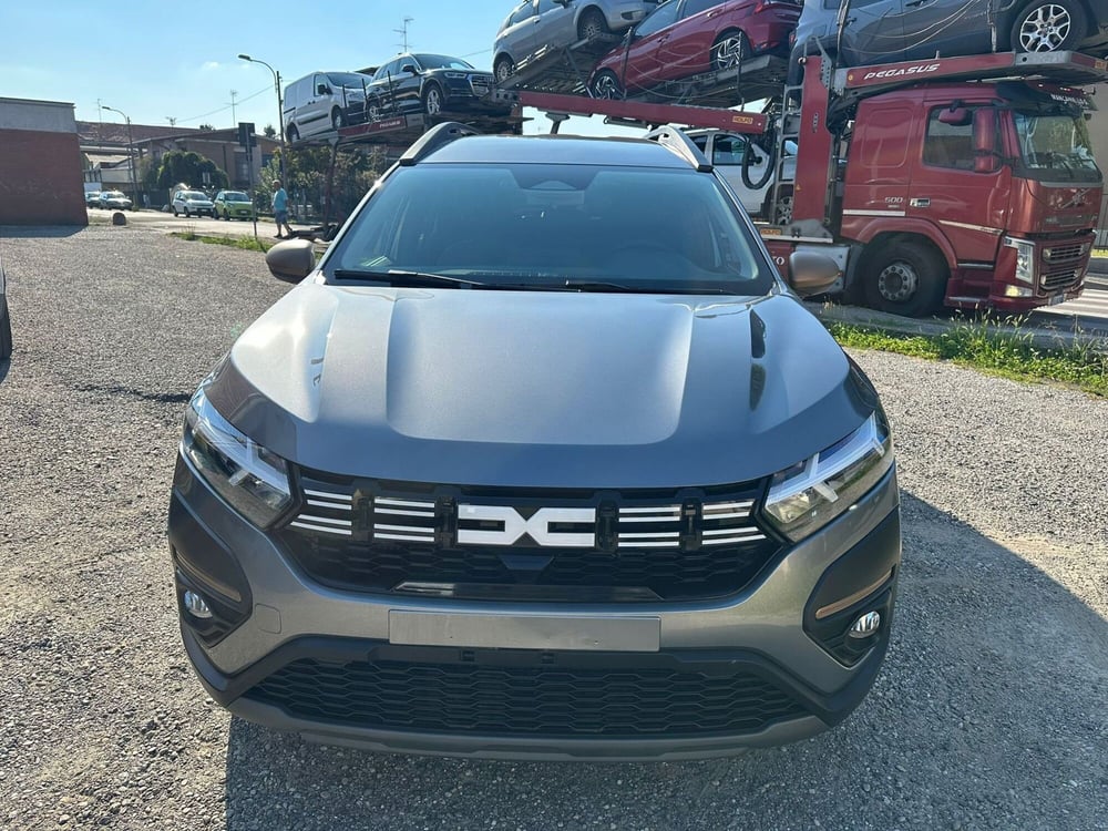 Dacia Jogger nuova a Monza e Brianza (6)