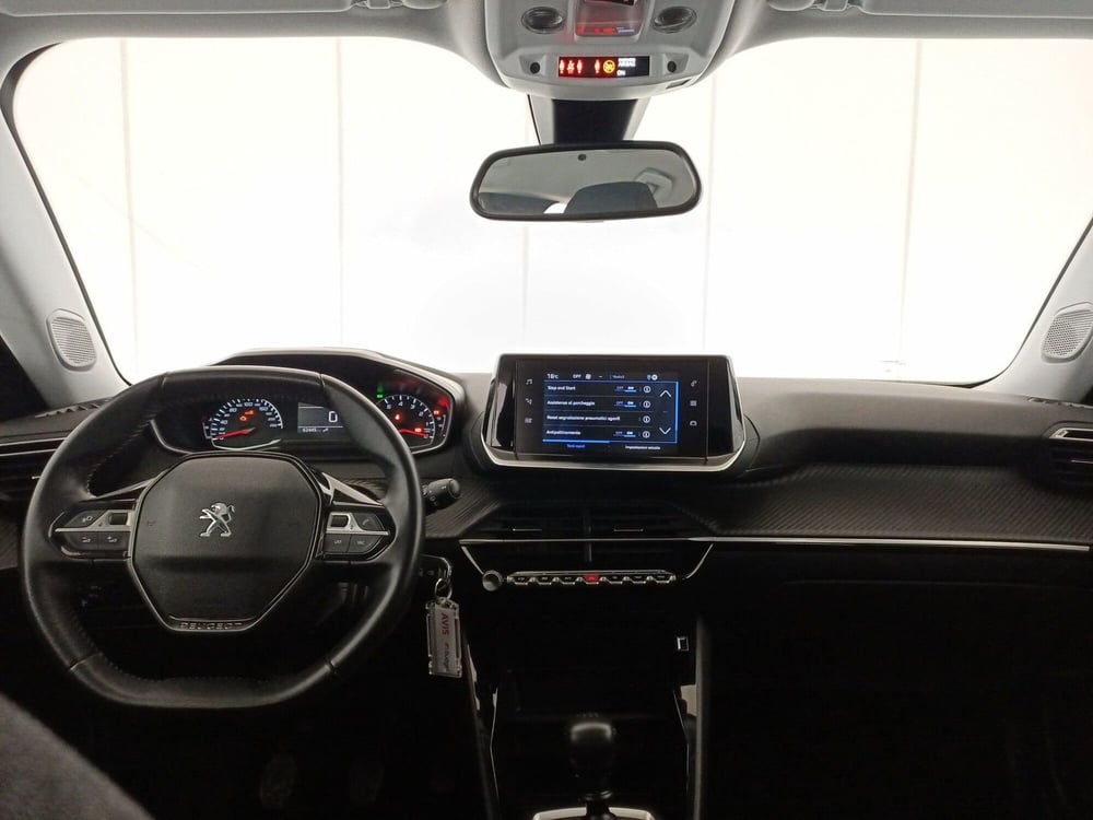 Peugeot 2008 usata a Bari (10)
