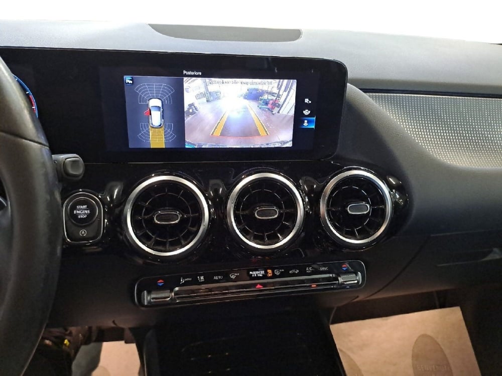 Mercedes-Benz GLA SUV usata a Pescara (11)