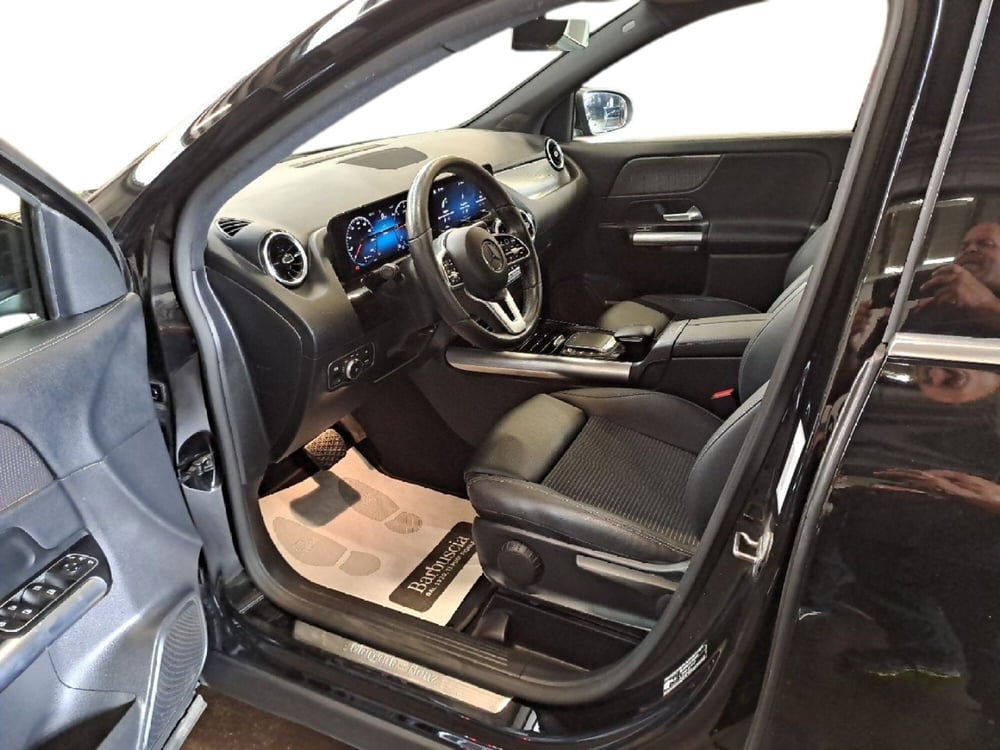 Mercedes-Benz GLA SUV usata a Pescara (6)
