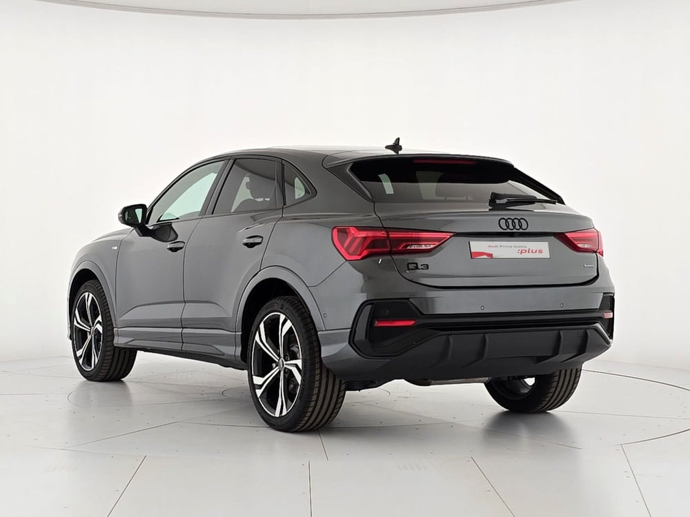 Audi Q3 Sportback nuova a Alessandria (4)