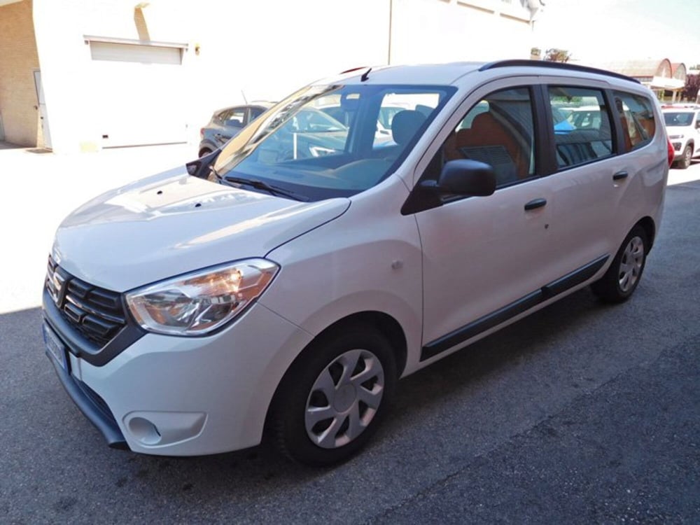 Dacia Lodgy usata a Rimini