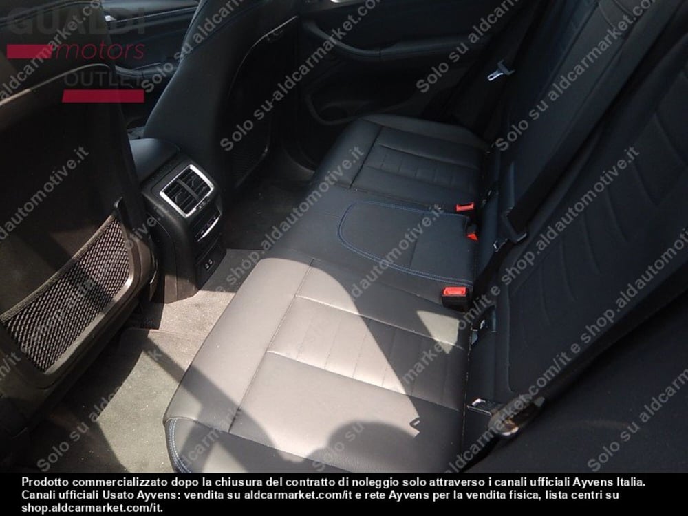 BMW iX3 usata a Modena (6)