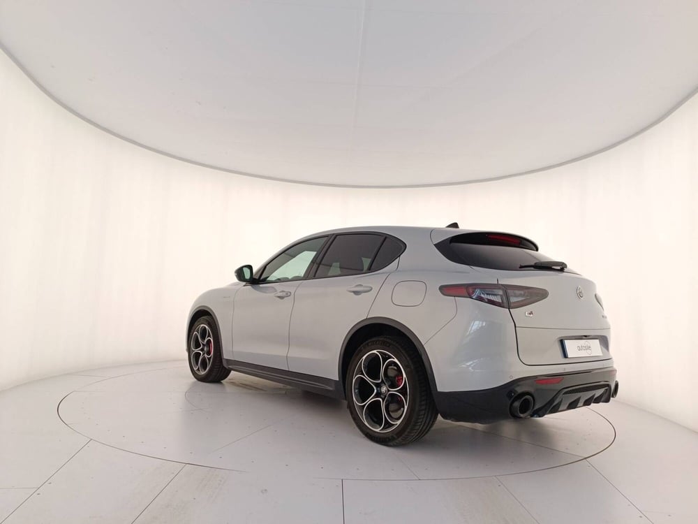 Alfa Romeo Stelvio usata a Treviso (4)