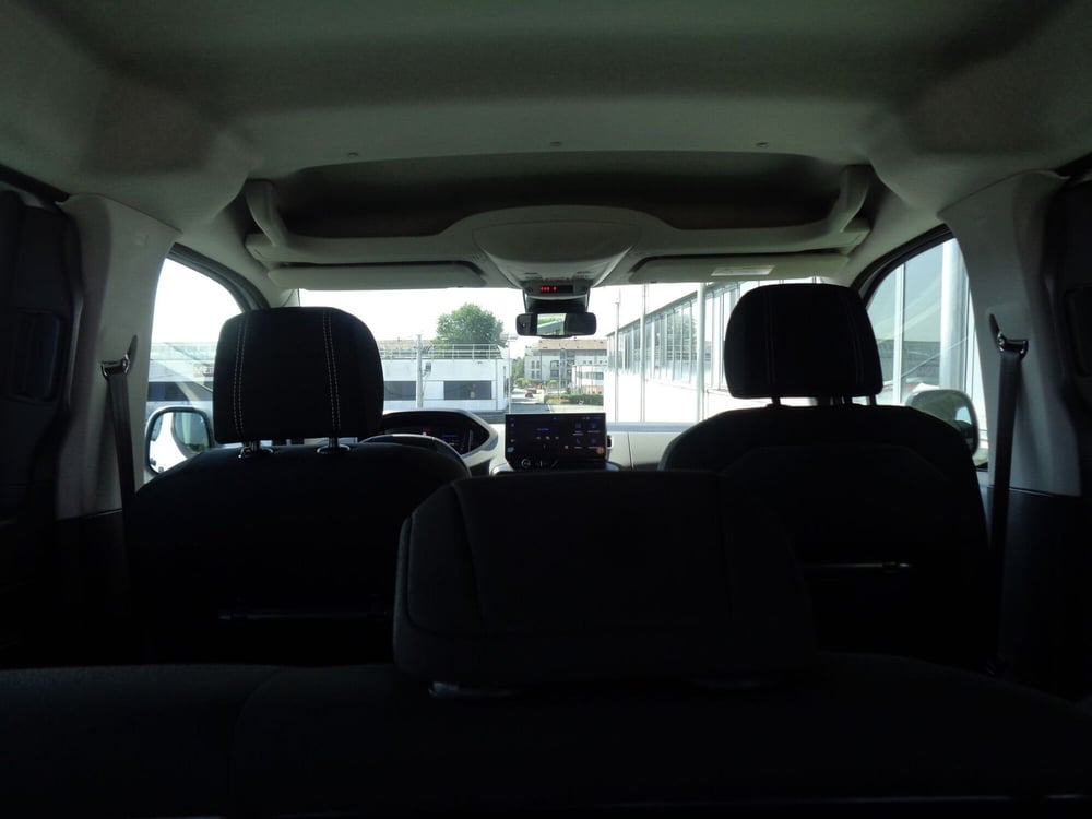 Peugeot Rifter nuova a Treviso (19)