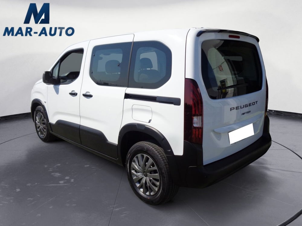 Peugeot Rifter nuova a Treviso (2)
