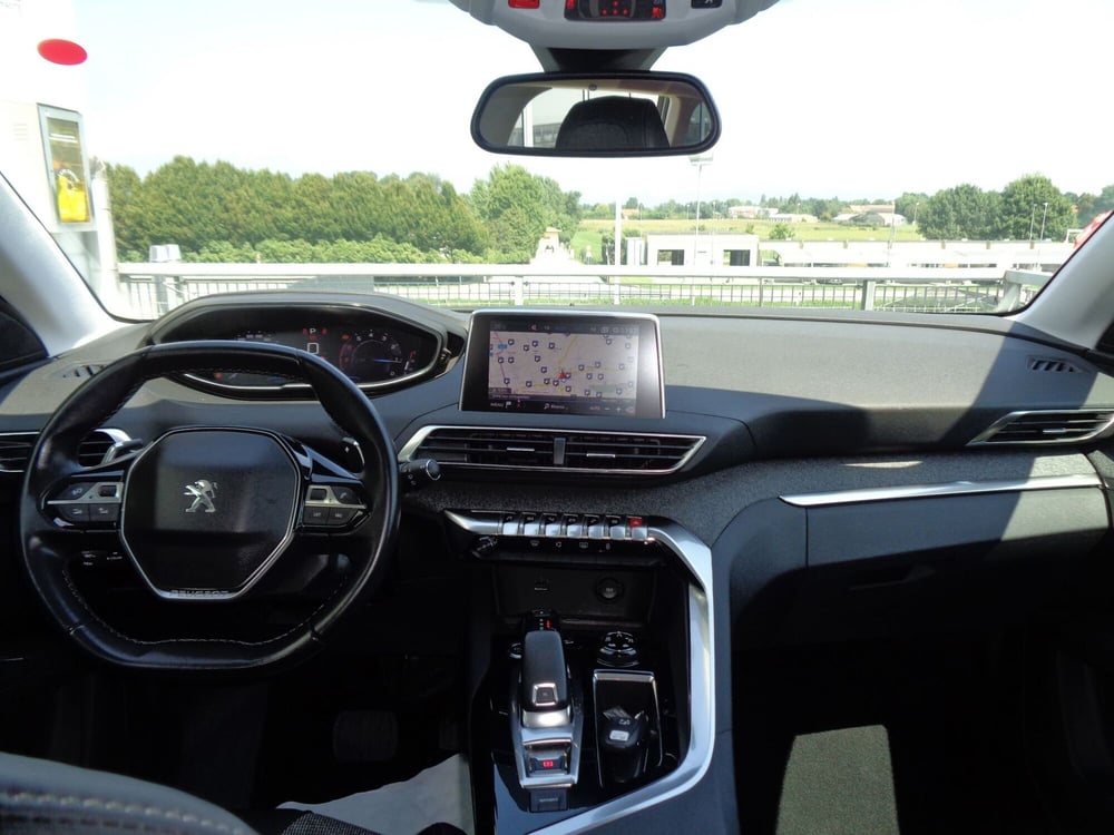 Peugeot 5008 usata a Treviso (12)