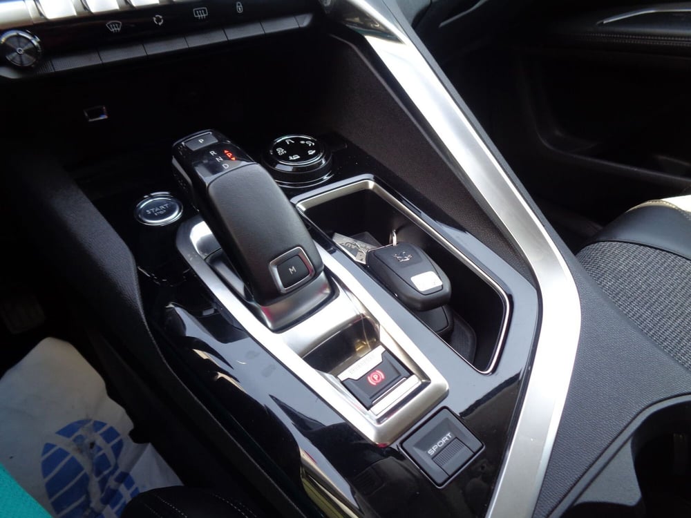 Peugeot 5008 usata a Treviso (16)