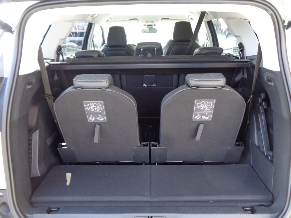 Peugeot 5008 usata a Treviso (20)