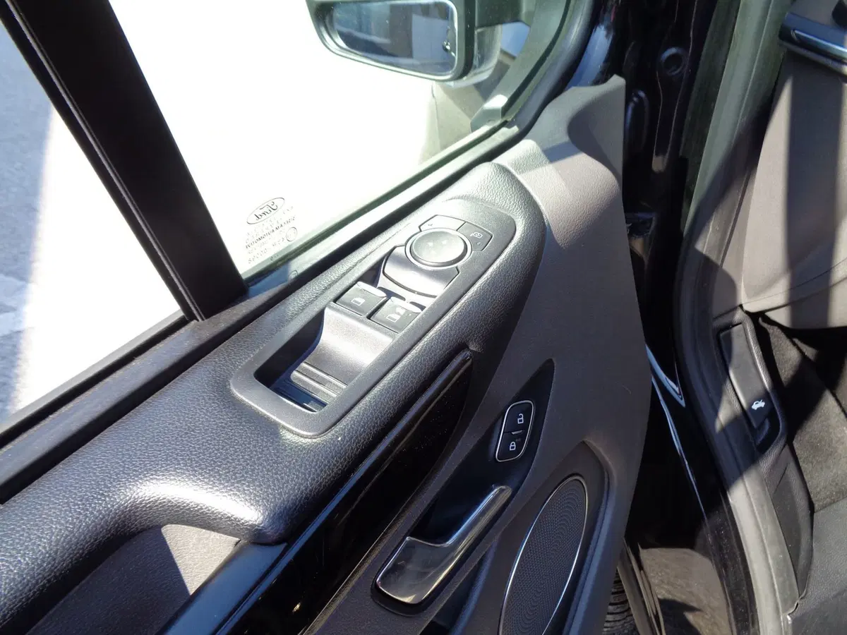 Ford Tourneo Custom usata a Treviso (7)