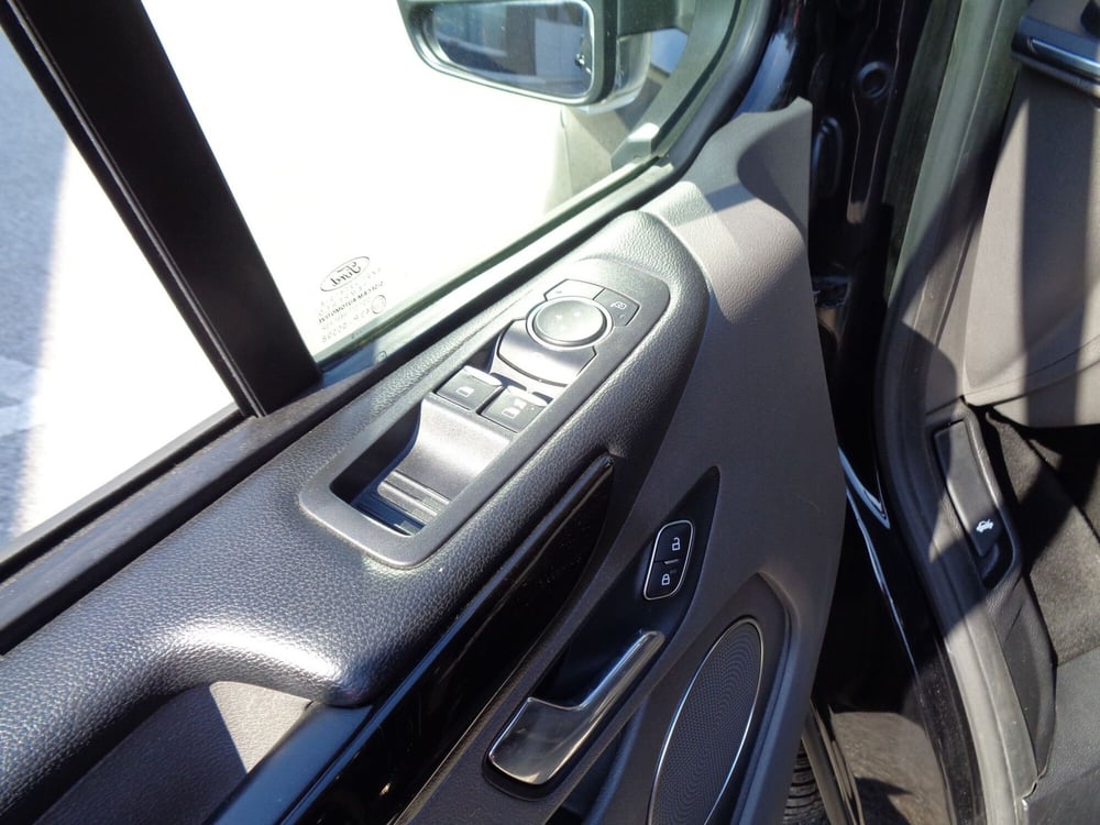 Ford Tourneo Custom usata a Treviso (7)