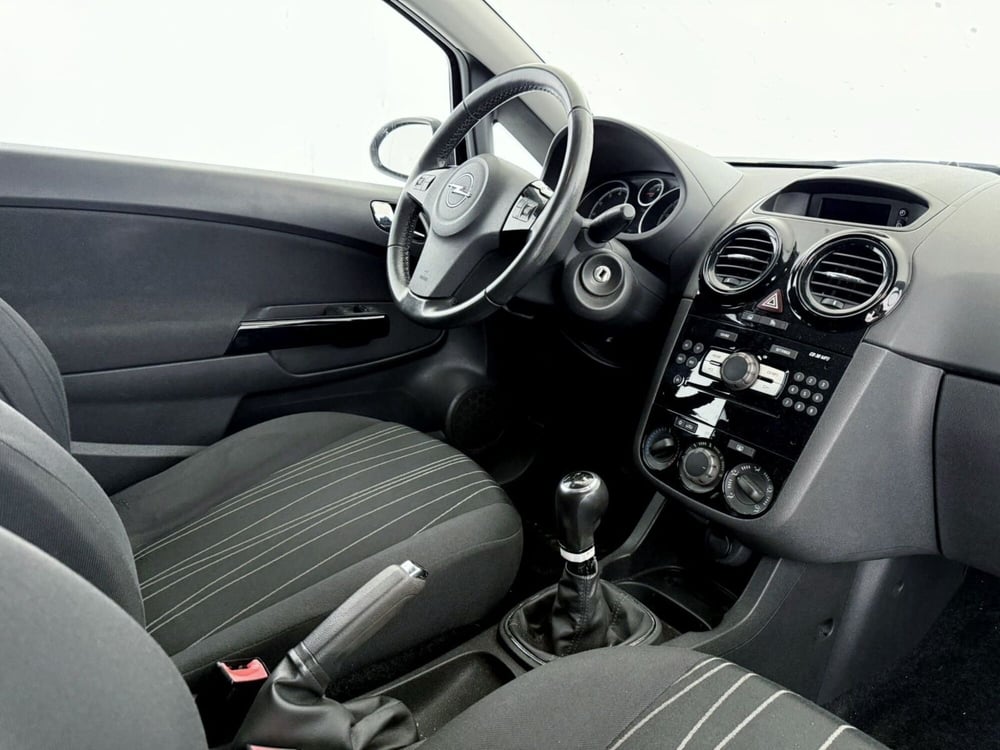 Opel Corsa usata a Perugia (10)