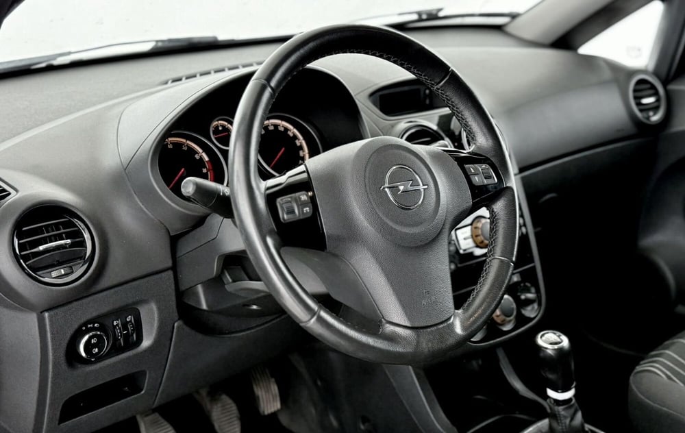 Opel Corsa usata a Perugia (14)