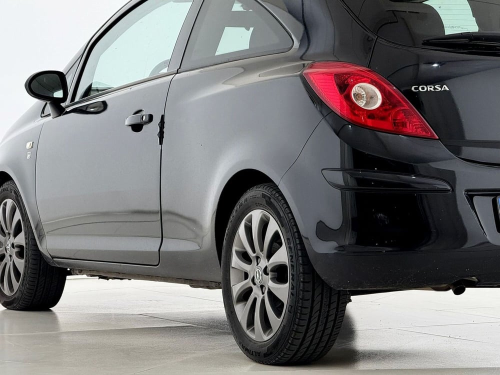 Opel Corsa usata a Perugia (7)