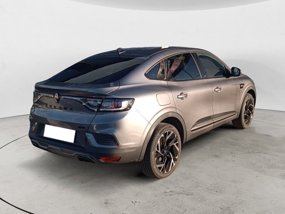 Renault Arkana nuova a Frosinone (3)