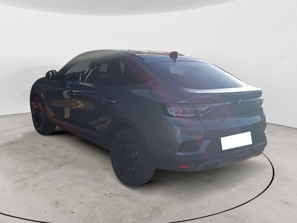 Renault Arkana nuova a Frosinone (4)