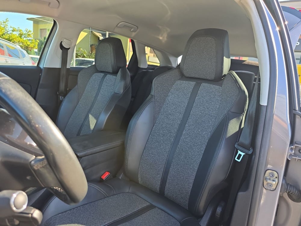 Peugeot 3008 usata a Lucca (14)