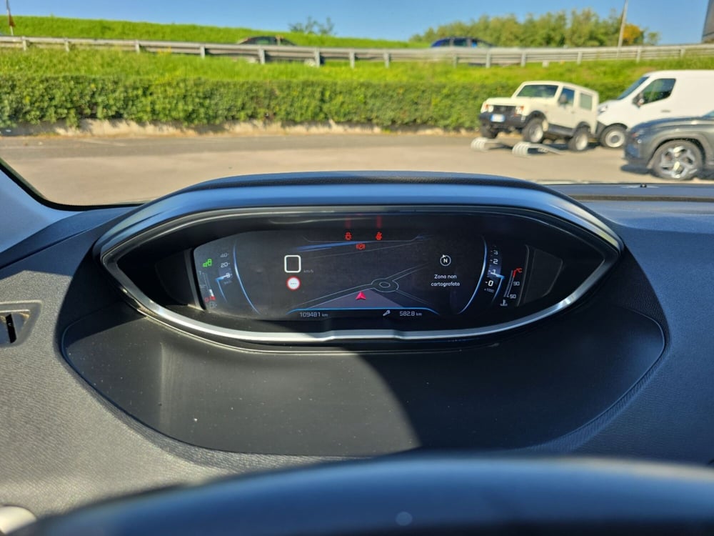 Peugeot 3008 usata a Lucca (19)