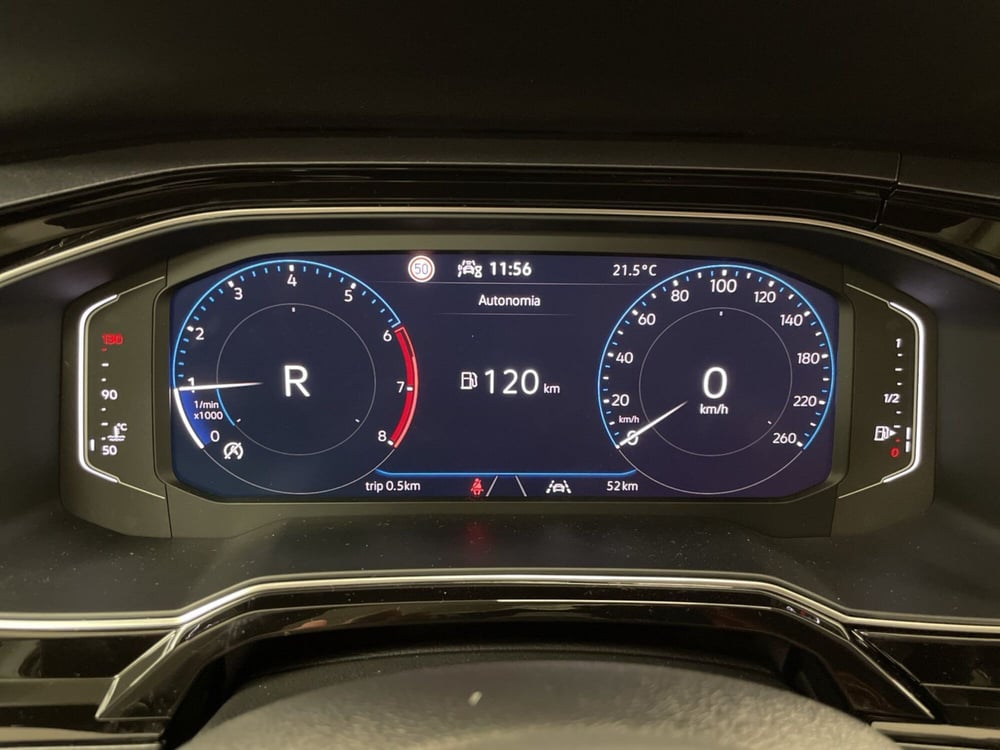 Volkswagen Polo nuova a Varese (8)