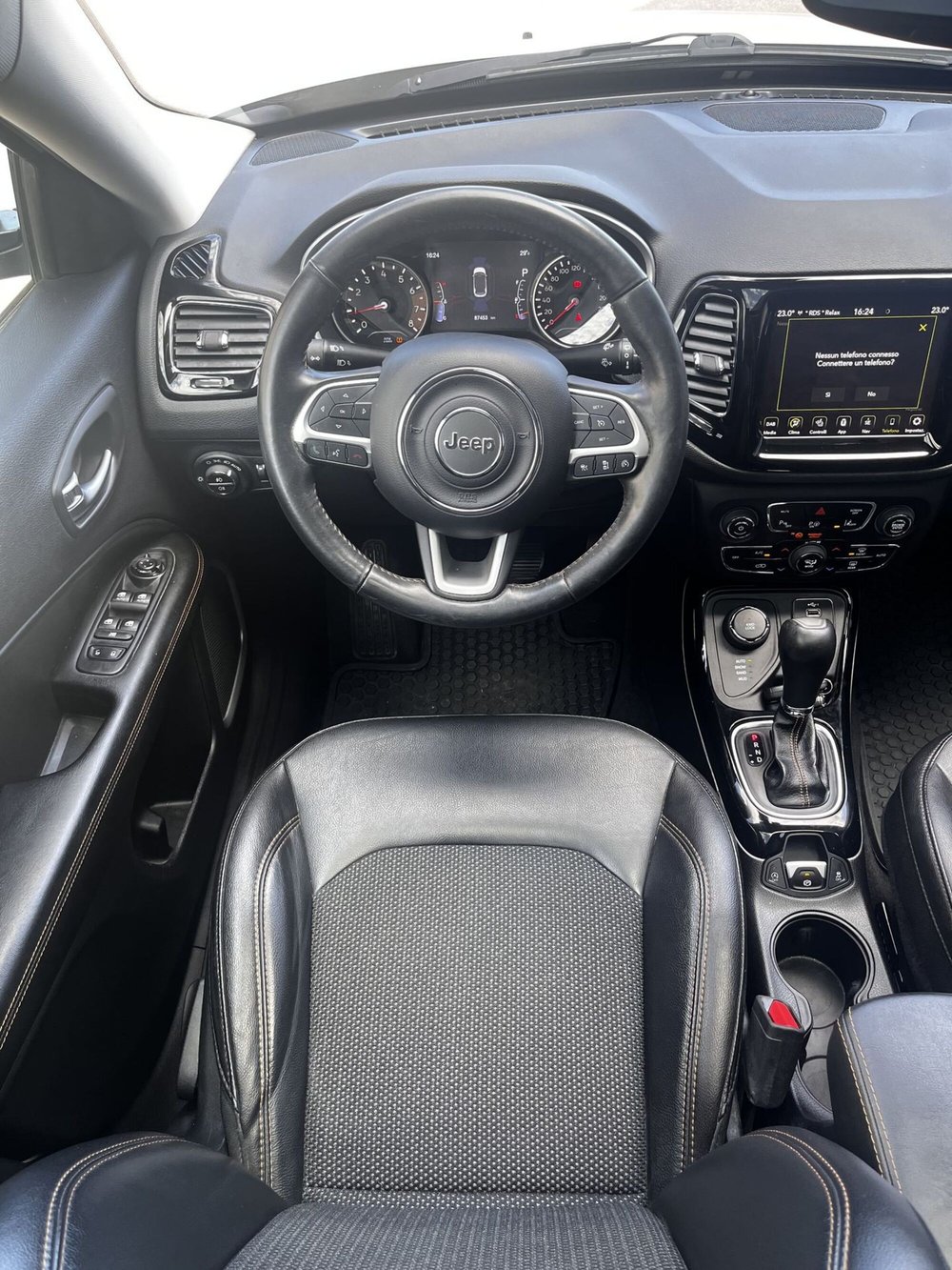 Jeep Compass usata a Lucca (11)