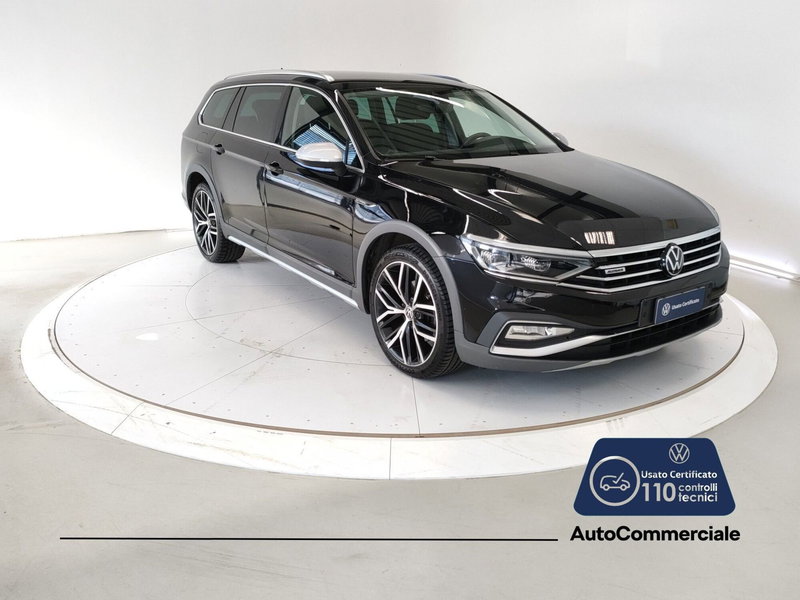 Volkswagen Passat Variant usata a Bologna