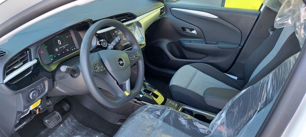 Opel Corsa-e nuova a Frosinone (16)