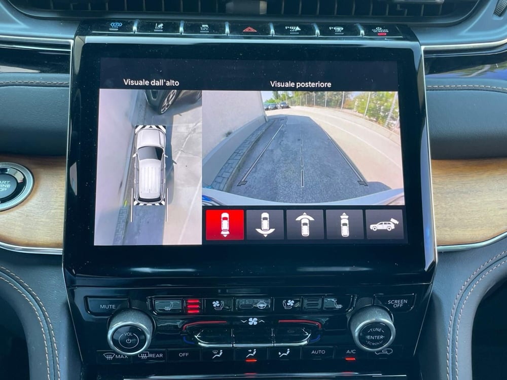 Jeep Grand Cherokee usata a Ancona (18)