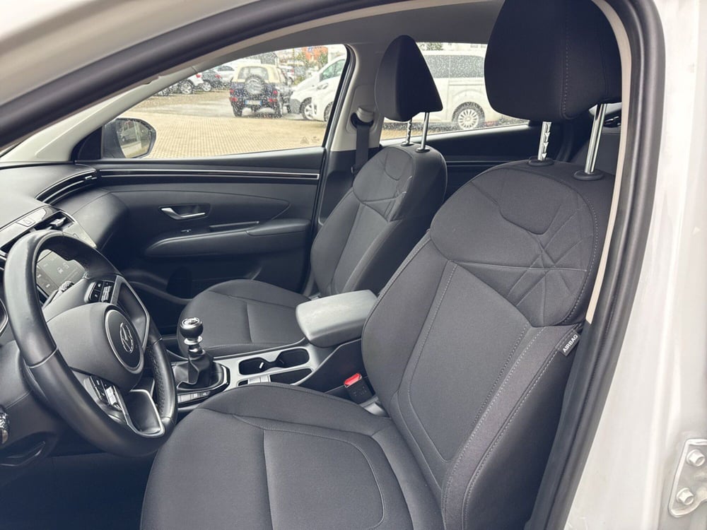 Hyundai Tucson usata a Massa-Carrara (17)