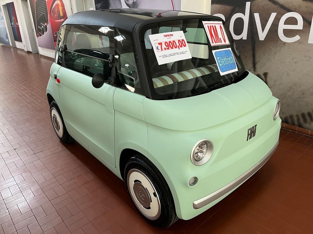 Fiat Topolino nuova a Lucca (3)
